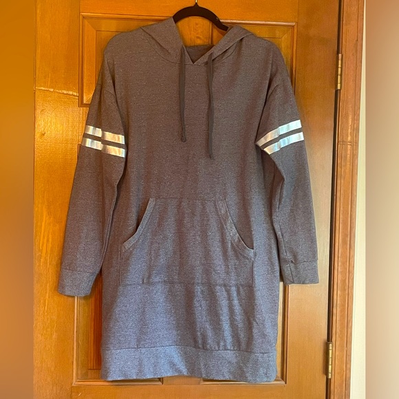 Soho Street Gray Hooded Sweatshirt Dress Size Medium - Picture 1 of 3
